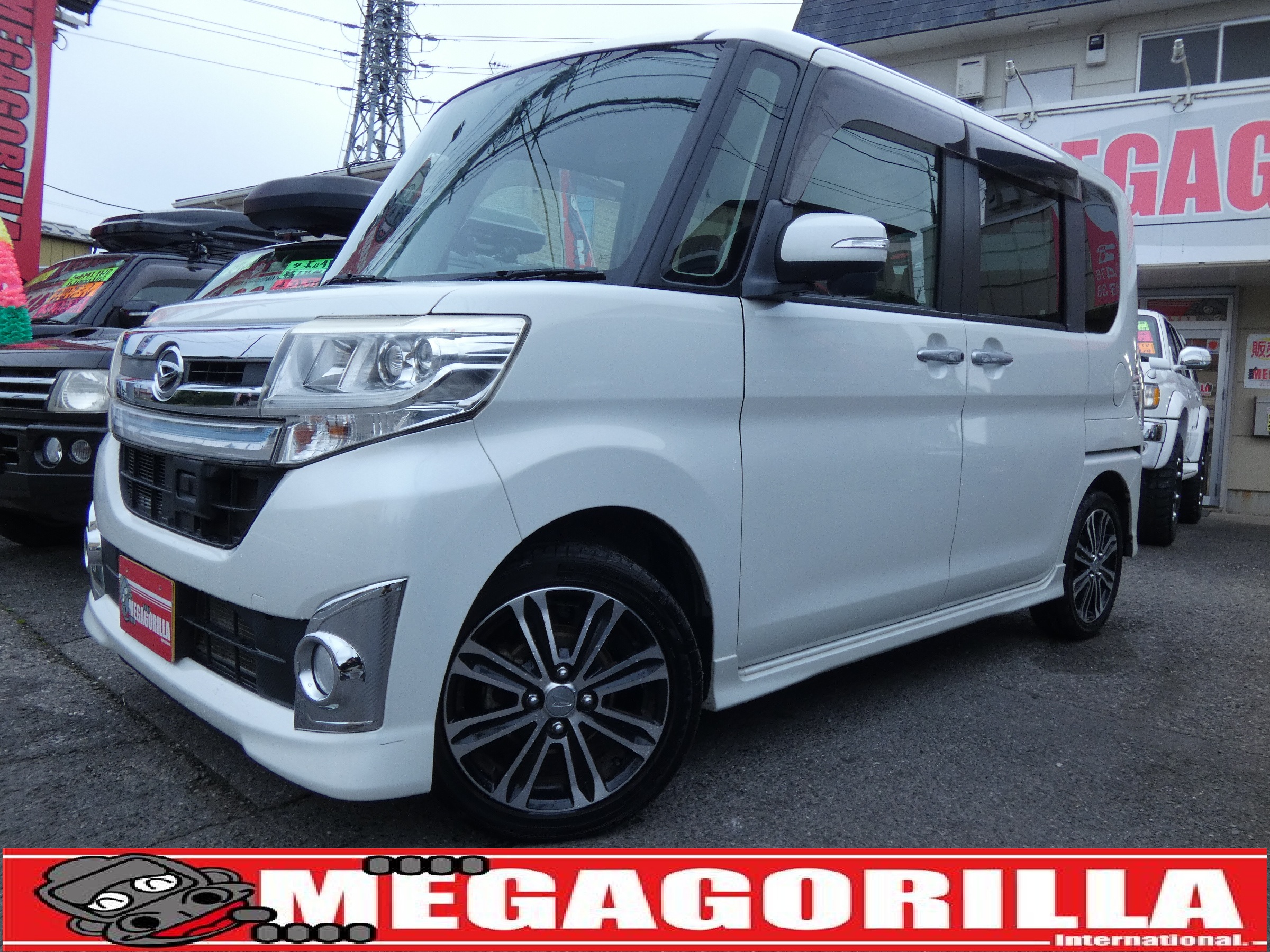 ダイハツ　タント　カスタムRS　SA